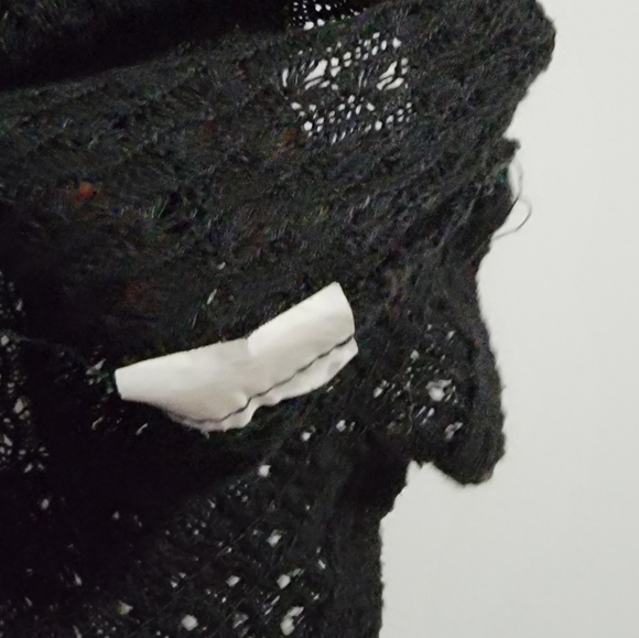 BERSHKA Black Knit Crop Top Elastic Waist Size Small - Picture 4 of 11